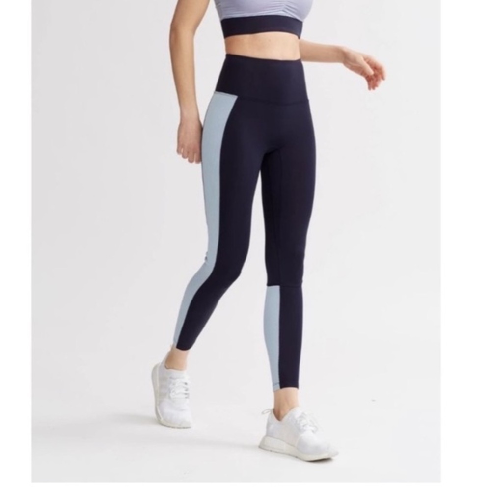 NYLORA High-Waist Colorblock Leggings - Navy & Light Blue Size Women’s Small